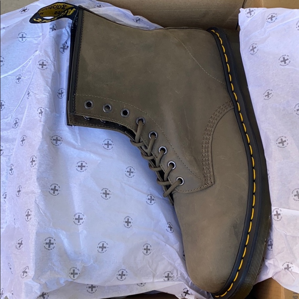 🔥 DR MARTENS 1460 DUSKY NWT - Picture 7 of 9